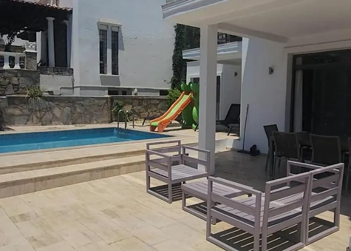 Port 别墅 博德鲁姆